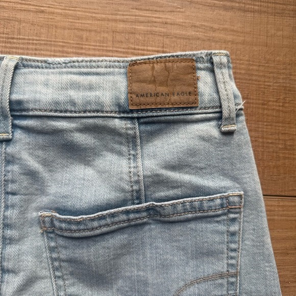 American Eagle Womens Skirt Size 0 Blue Denim Button Close Super Stretch Preppy - Picture 7 of 7